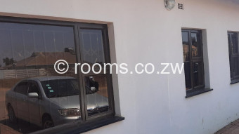  Room  in Cold Comfort