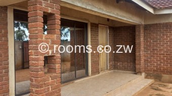  Room  in Kuwadzana