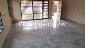 Room  in Harare City Centre