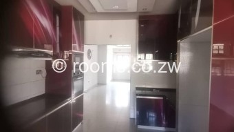  Room  in Harare City Centre