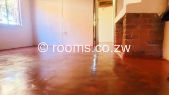  Room  in Kuwadzana
