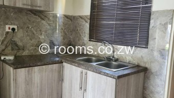 Room  in Emerald Hill