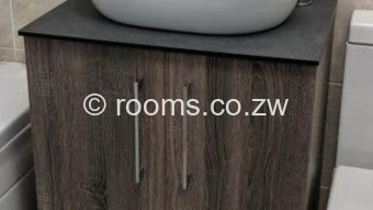  Room  in Greencroft