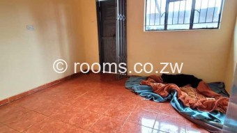  Room  in Kuwadzana