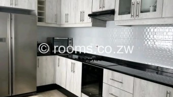  Room  in Aspindale Park