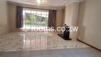  Room  in Colne Valley
