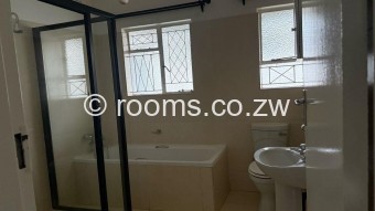  Room  in Mandara