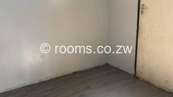  Room  in Cold Comfort