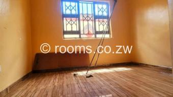  Room  in Westlea Hre