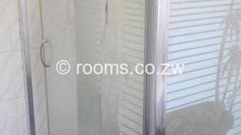  Room  in Helensvale