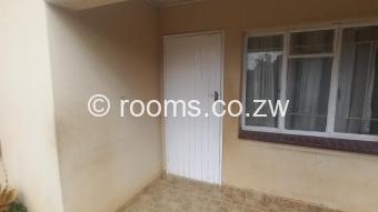  Room  in Cold Comfort