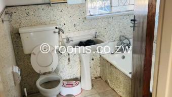  Room  in Avondale