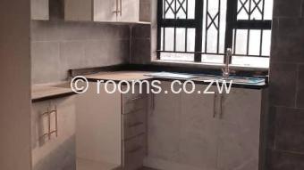 Room  in Ruwa