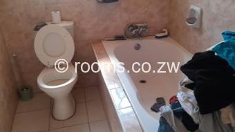  Room  in Harare City Centre