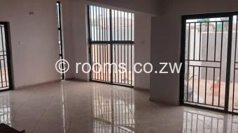  Room  in Ruwa
