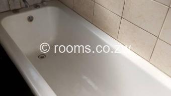  Room  in Avenues