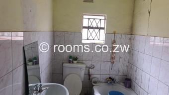  Room  in Kuwadzana