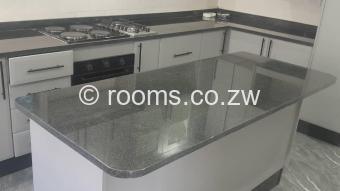  Room  in Ashdown Park