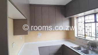  Room  in Mabelreign