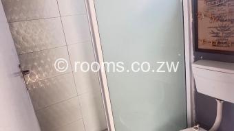  Room  in Greencroft