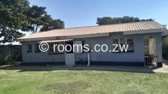  Room  in Westlea Hre