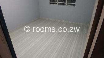 Room  in Budiriro