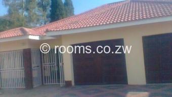  Room  in Hatfield
