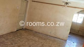  Room  in Kuwadzana