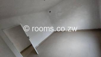  Room  in Budiriro