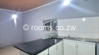  Room  in Sunridge