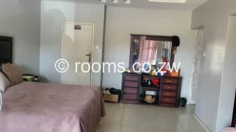  Room  in Marimba Park