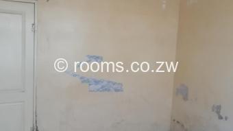  Room  in Chitungwiza