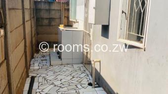  Room  in Kuwadzana