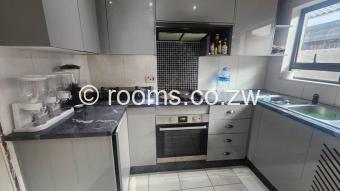  Room  in Aspindale Park