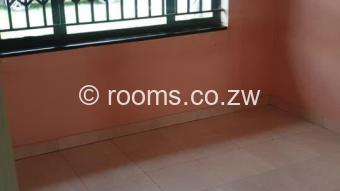  Room  in Ruwa