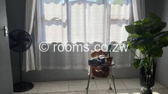  Room  in Warren Park