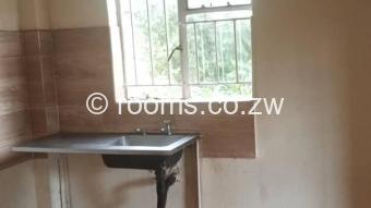  Room  in Warren Park