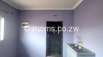  Room  in Cold Comfort