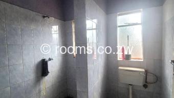  Room  in Cold Comfort