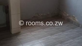  Room  in Kuwadzana