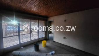  Room  in Kuwadzana