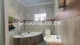  Room  in Nkwisi Gardens