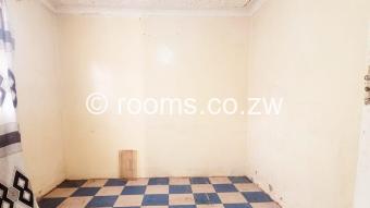  Room  in Kuwadzana