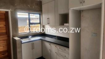  Room  in Aspindale Park