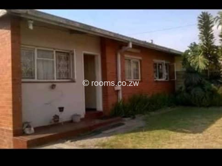 Rooms for Rent in St. Martins, Harare