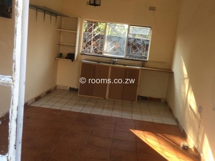 Room for Rent in Borrowdale, Harare