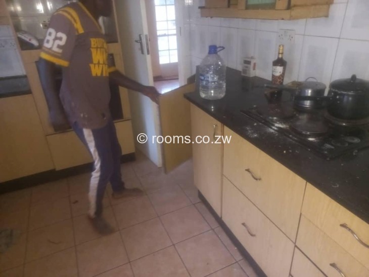 Rooms for Rent in Dawnview Park, Harare