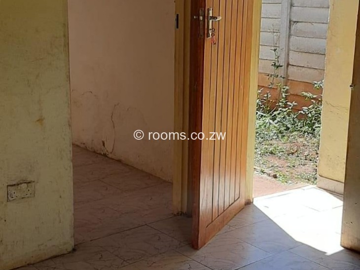 Rooms for Rent in Bluff Hill, Harare