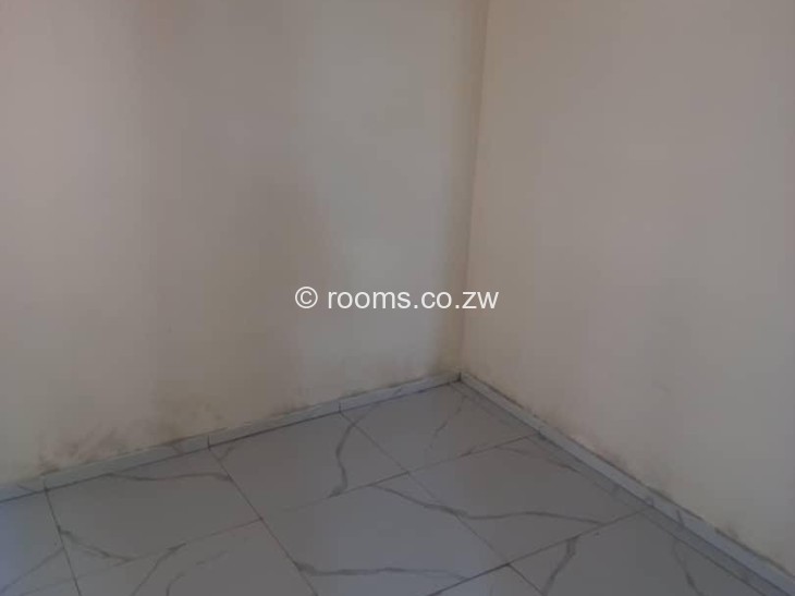 Room for Rent in Westlea Hre, Harare