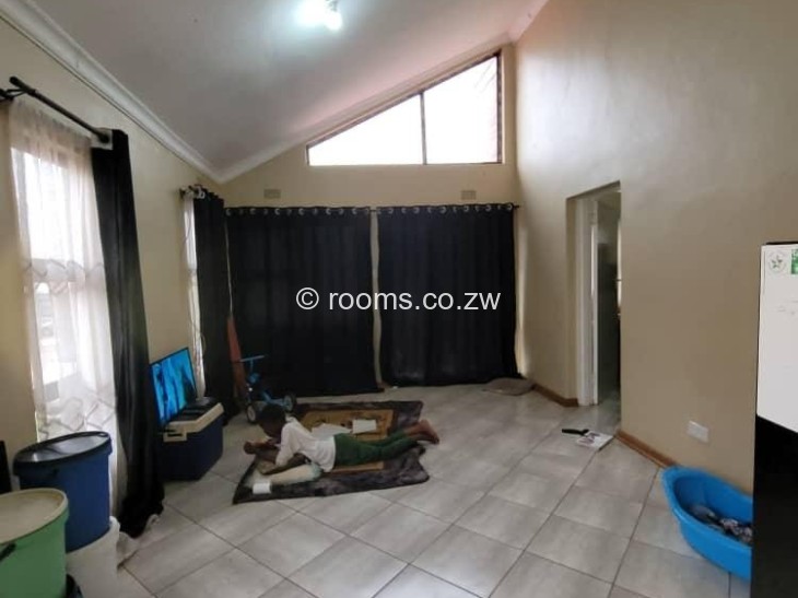 Rooms for Rent in Tynwald, Harare